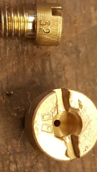 Hvilken dyse og hvordan skifter man den?