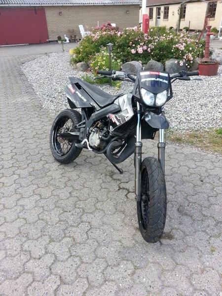 Maling af derbi senda 2007