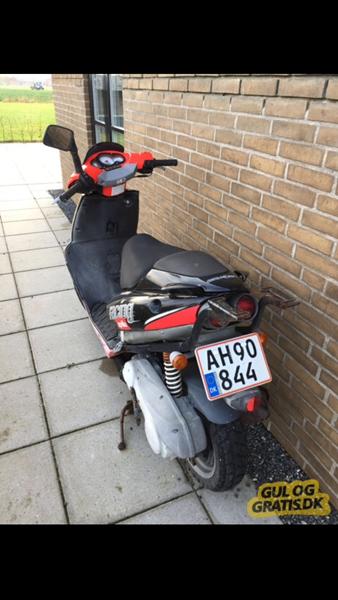 Hvor kan jeg købe en Udstødning til Aprillia Sr 125ccm
