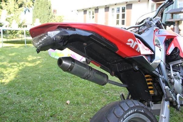 Flytning af nummerplade