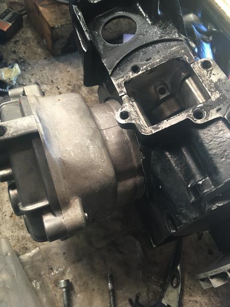 Ud afvendt på vandkølet