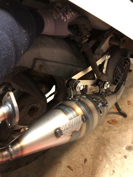 hjælp til knæk udstødning