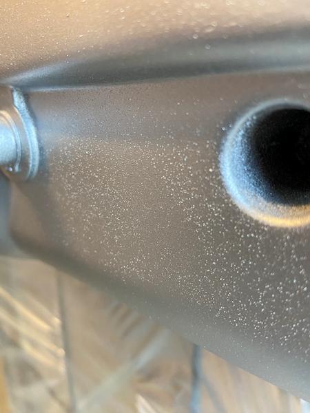 Fjerne maler pletter fra kickstarterskjold