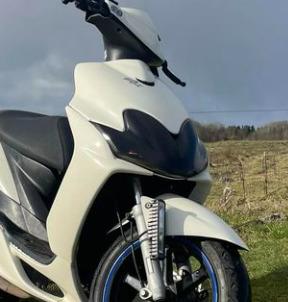 Yamaha Jog r forlygte