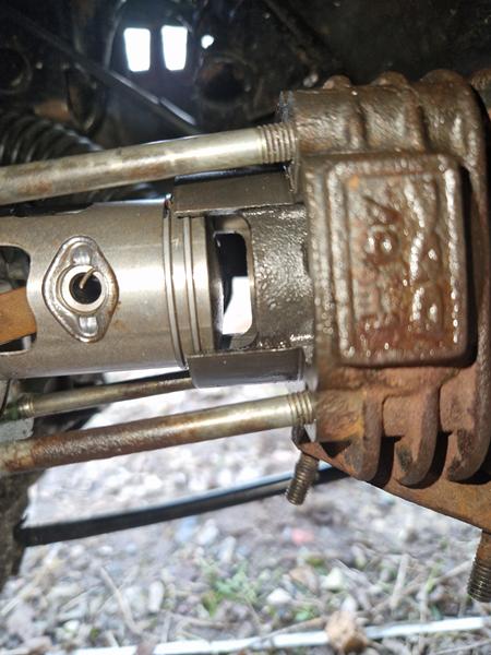 Cylinder- stempel ringe problem