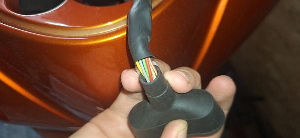 Jog r ledning til benzinmåler / føler