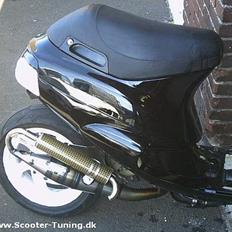 Piaggio Zip LC - 17.68 HK