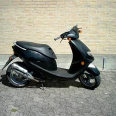 Suzuki Estilete