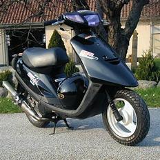 Yamaha jog (solgt)
