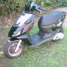 Aprilia Sonic - NAKKET!