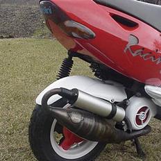 Aprilia Sonic Red & White