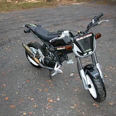 Suzuki Street Magic