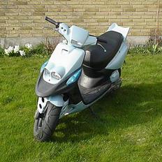 Yamaha Spy