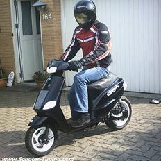 Piaggio Zip LC - 17.68 HK