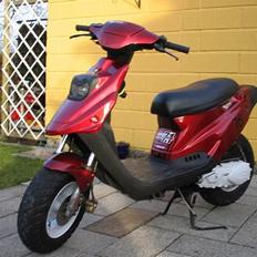 PGO HOT50 EVO 2000
