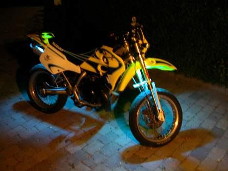 Suzuki Koenig 'SMX (SOLGT) billede 1