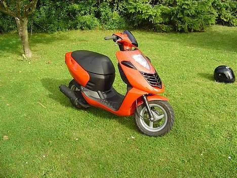 Aprilia Sonic-SOLGT billede 1