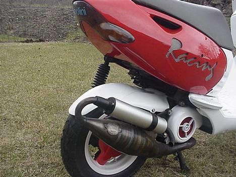 Aprilia Sonic Red & White billede 2