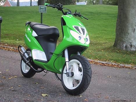 Piaggio NRG MC³ LC SOLGT billede 4