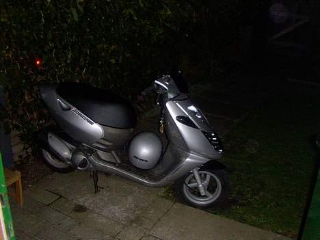 Aprilia Sonic billede 1