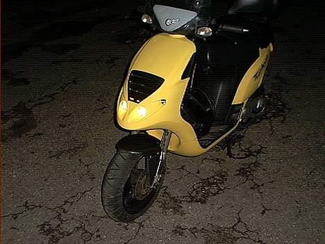 Piaggio Typhoon LC  - Fornuftigt halogen forlys. billede 4