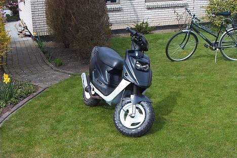 PGO Hot 50 SOLGT - Min Fine scooter ;P hehe.. billede 1