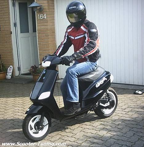 Piaggio Zip LC - 17.68 HK - Wanna race? billede 1