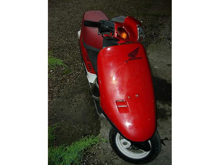 {{currentPhoto.altText}} billede {{currentPhoto.number}}