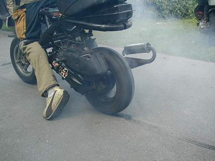 {{currentPhoto.altText}} billede {{currentPhoto.number}}