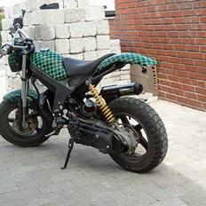 Suzuki street magic(solgt 8000)