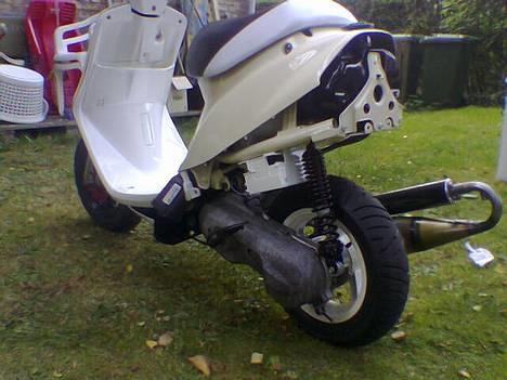 Yamaha Jog [MHR] - Tja.. Mit vario dæksel trænger vidst til en kærlig hånd.. :) billede 2