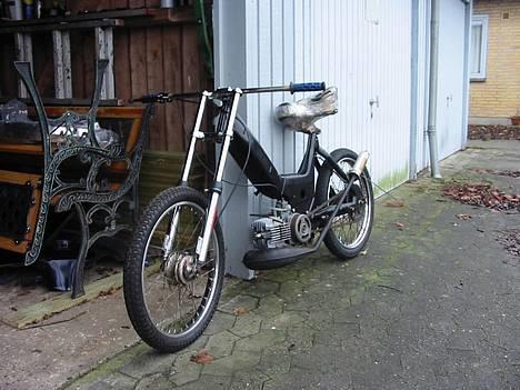 Puch K (Solgt!) - Det så den lille MaXi HarLey :D billede 1
