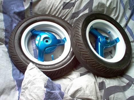 Aprilia Sonic *SOLGT* - 200 kroner + malingen :P billede 5