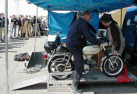 Kreidler Florett RS van Hansen MC  - På rullefelt ved scootertræf i Kolding, maj 2004. billede 4