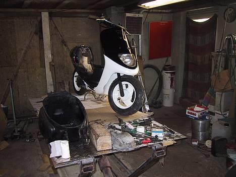 Yamaha Space innovation - Solgt - .. her er den omkring, halvt færdig billede 4