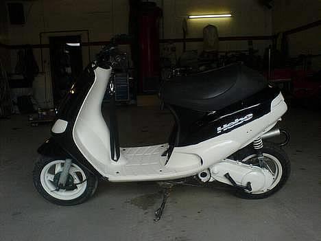 Piaggio zip ´SOLGT billede 1