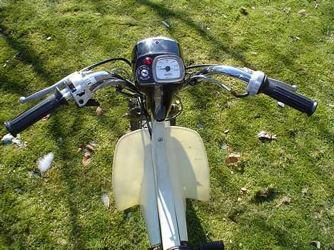 Suzuki FZ50 - Drivers view ;) billede 6