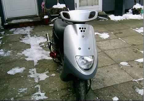 Yamaha Jog space:. (solgt)  billede 6