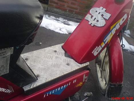 Gizmo Hero 60CC Solgt  billede 17