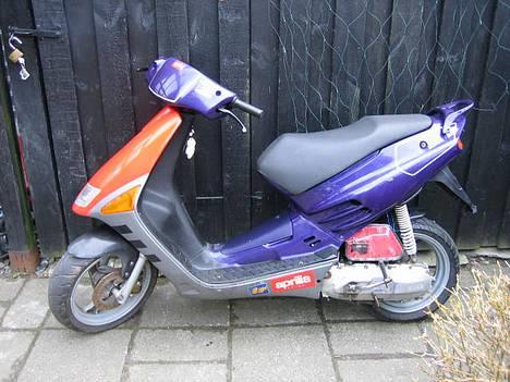 Aprilia SR50 Urban Kid billede 1