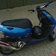 Aprilia sonic ¨solgt