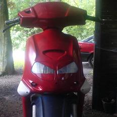 Aprilia rally evo solgt