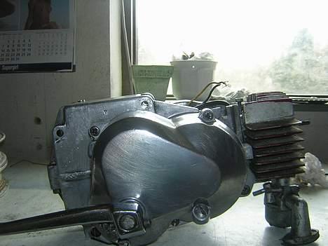 Puch Maxi søger tun (projekt) - midlertidig forlygte ophæng :p billede 4