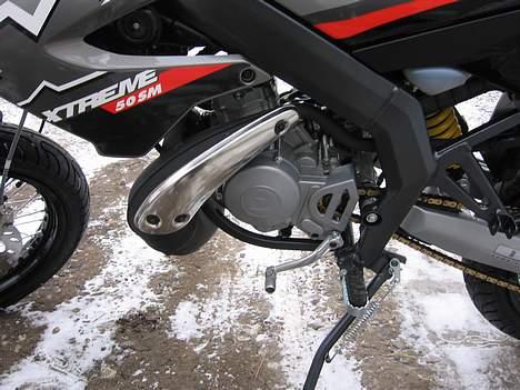 Derbi Senda SM [Black Betty] - Det rør skal smides langt væk engang =D billede 5