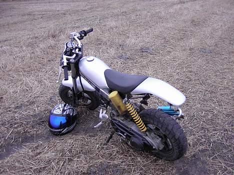 Suzuki Street Magic  solgt - har lige fået skjoldene hjem:D billede 6