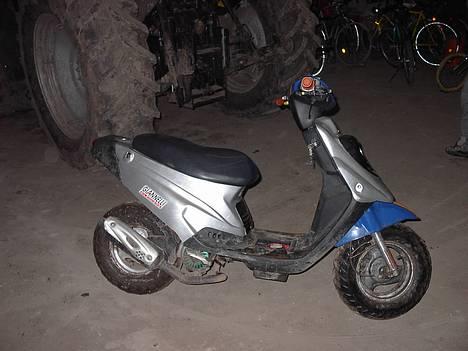 PGO Hot 50 SOLGT - Min hot med nye skjolde den er blevet pæn  (dårligt billede)   billede 5