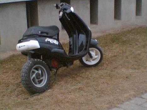 Piaggio zippen ( byttet ) - Buffalo til salg. Str 37 Pris 500 billede 6