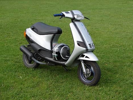 Piaggio Zip - MmMmMmMm , Den er bare så lækker <33 billede 2