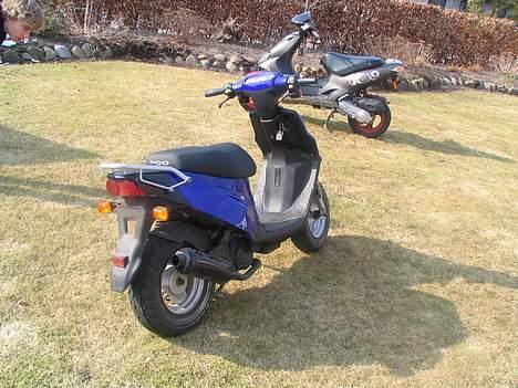 PGO Hot 50 billede 2