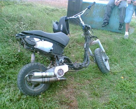 Aprilia Evo rally solgt 6000,- billede 7